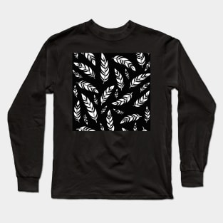 Black and White Feathers Long Sleeve T-Shirt